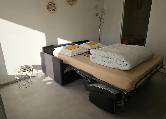 Studio Cabine Clim Wifi Parking Draps - 1 Etoile - Self Check-In Possible
