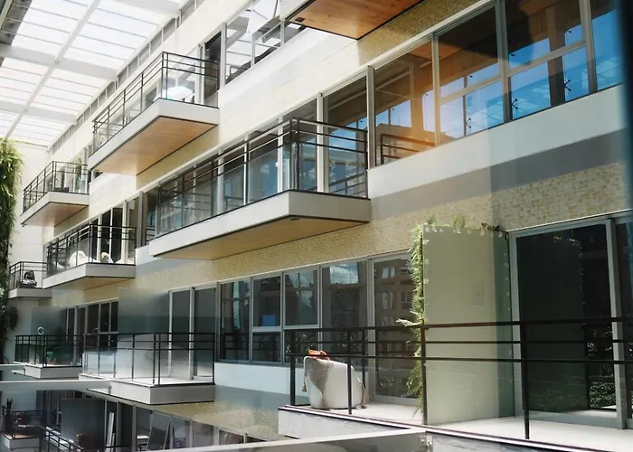 Atrium Studios by Xtay - Estudios funcionais e proximo ao Unisul Pedra Branca