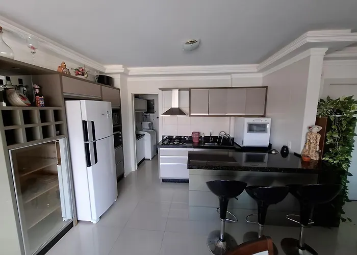 Apartamento aconchegante a 150 metros do mar