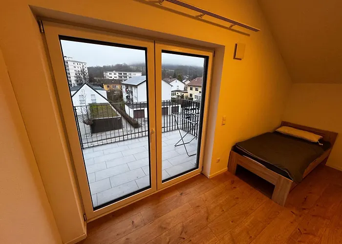 Moderne 4 Personen Unterkunft