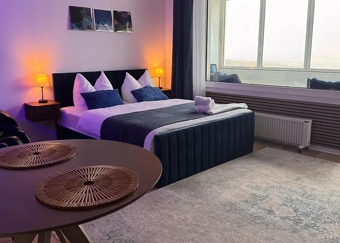 CuxHeaven - modernes Studio-Apartment direkt am Meer mit Pool, Sauna und Massage