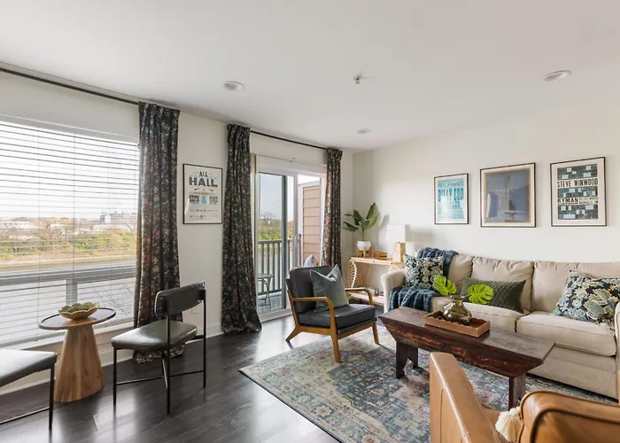 Condo In The Heart Of Nashville - Unit794