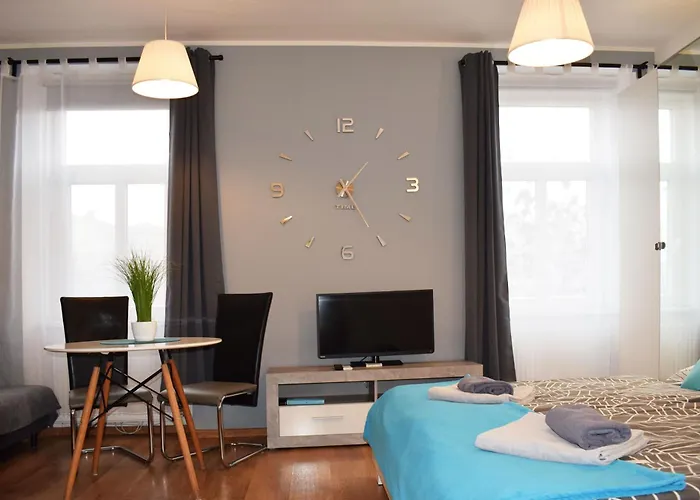 Apartments Jonashouse - Great Location Near Bratislava City Center- Personal Or Self Check-In
