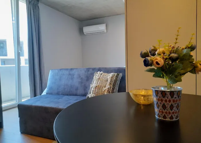 White Design Apartment