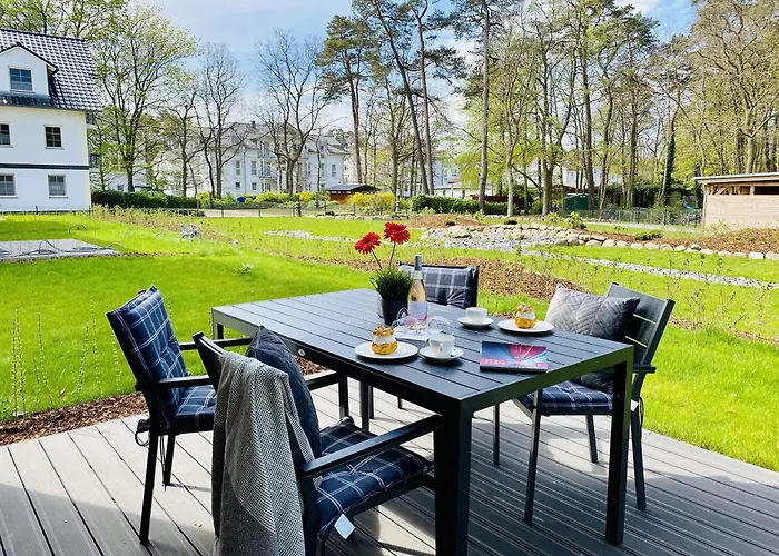 Ferienwohnung Auszeit in den Parkvillen Carlota und Candela Baabe