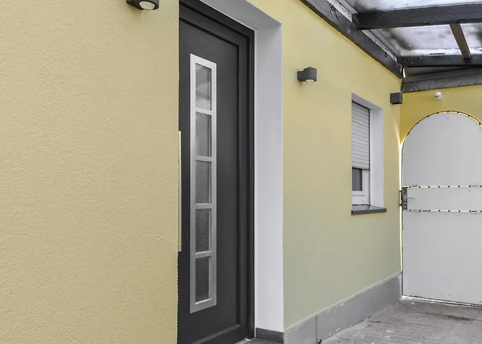 Apartment mit Terrasse und eigenem Eingang