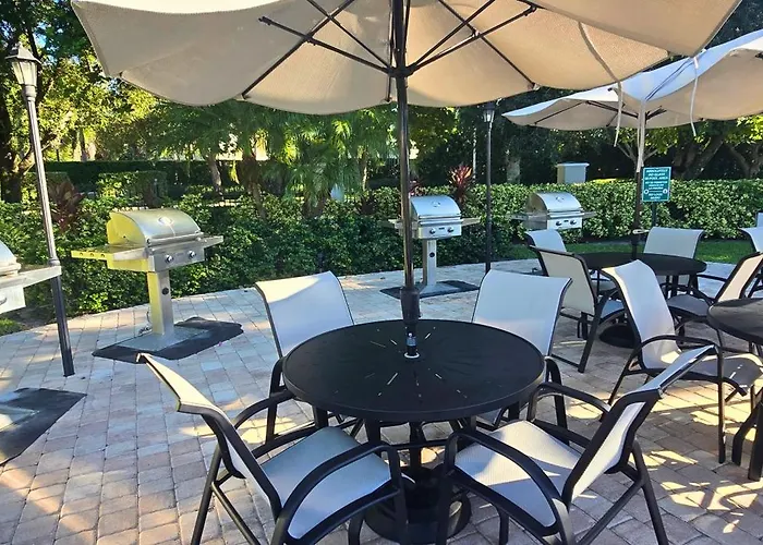 Lely Resort Naples Golf Villa, Free Golf, Heated Pool, Pickleball & Tennis