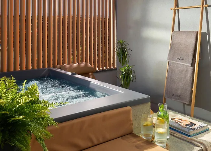 Diastar Luxury Suites New