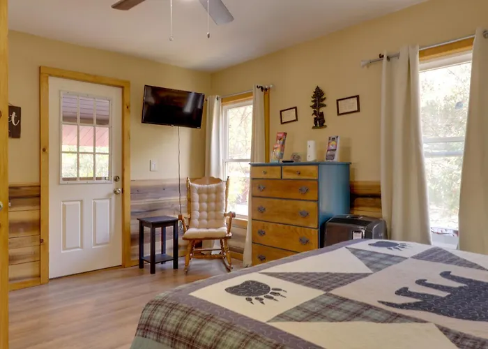 Near Trails & Dollywood: Serene Couple'S Getaway