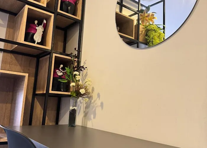 Loft Between Best Business Centers & Restobars