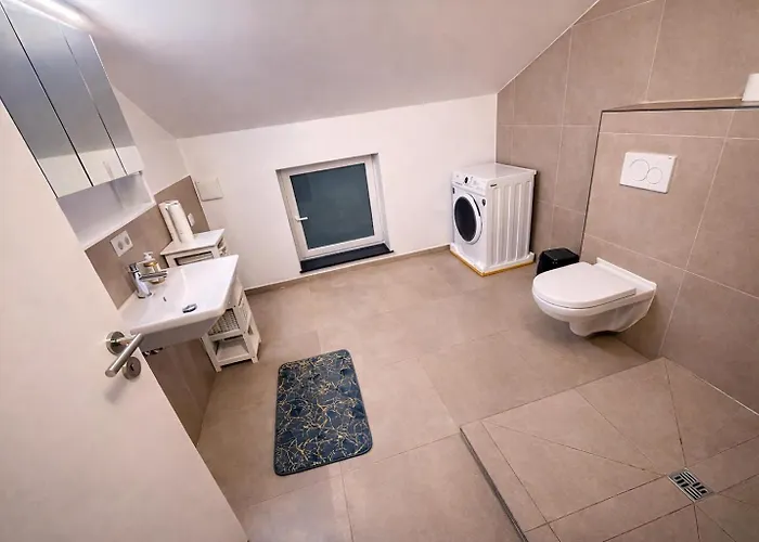 Laichingen Center With Style & Tranquility
