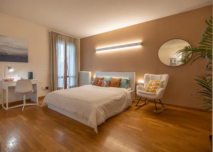 Comforthouse Autunno A Ravenna