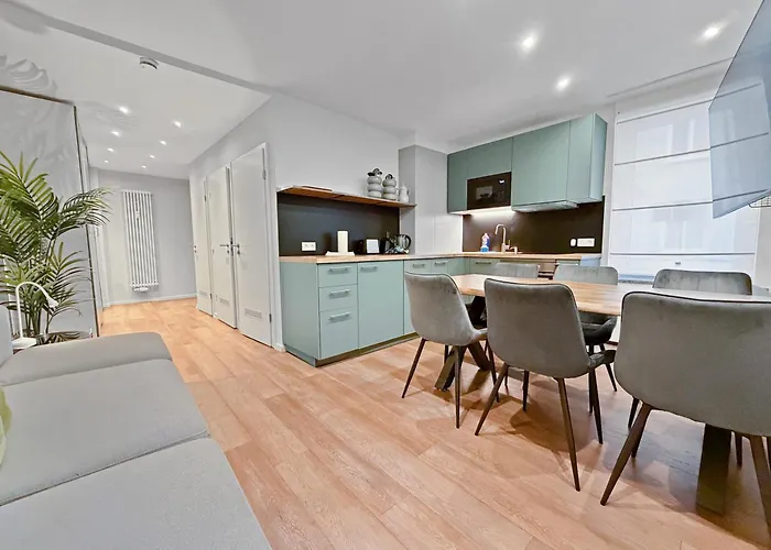 Flatista Homes - Central Station - 3Br