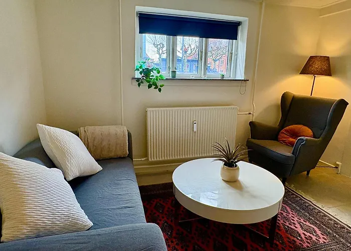 Cozy Basement Apartment