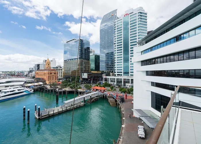 Chic Princes Wharf Studio - City View - Parking