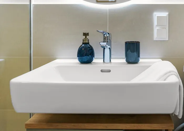 Zwei Zimmer Innenstadt Juwel
