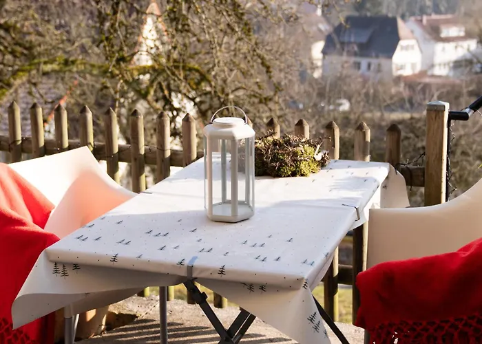 Gemütliche Gartenwohnung mit Altstadtblick
