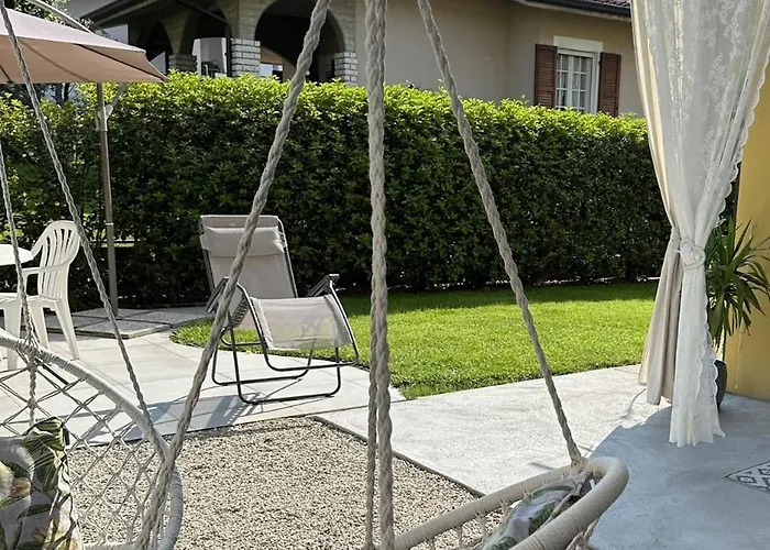 Casa Sivori Sul Lago Di Garda Con Ampio Giardino