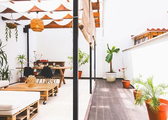 Moodhu Villa - Cozy Apart W/ Amazing Terrace