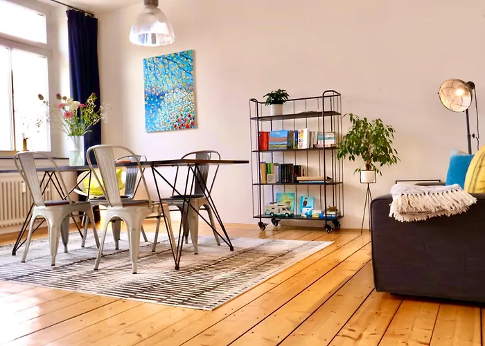 Apartments Am Rheinorange, Netflix, Amazon Prime