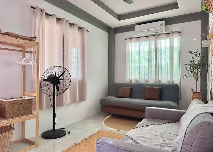 Sea Dreamer Beachfront Apartments