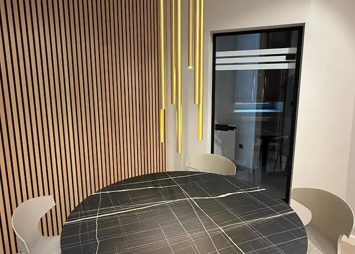 Premium Suites Postavarului