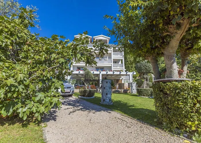 Ivan&Anka Selce Apartments