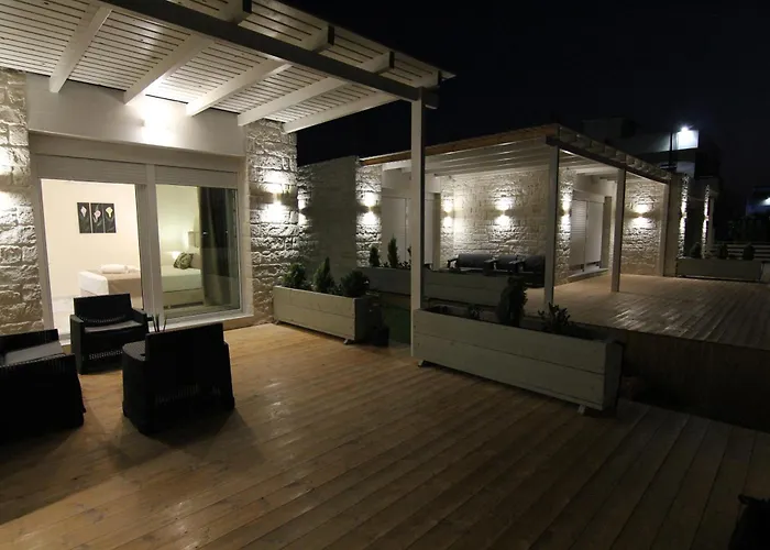 Holiday Luxury Villas