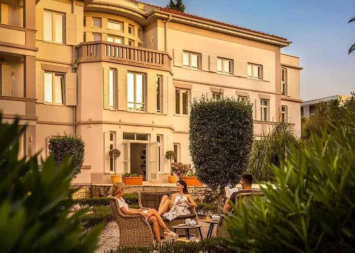 Aminess Vival Port9 Resort