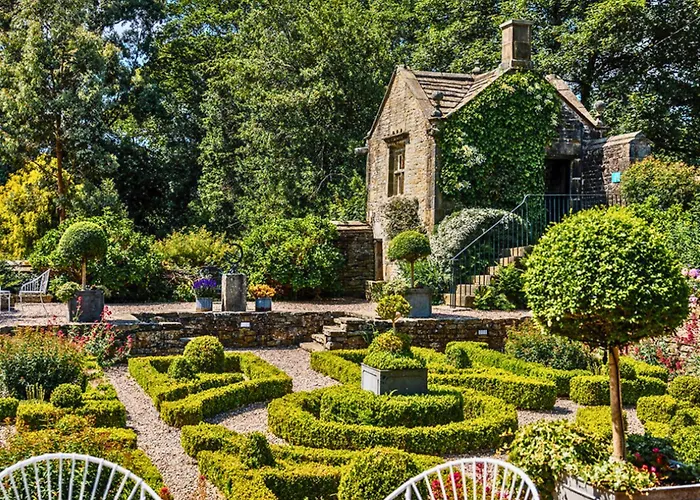 Holdsworth House Hotel