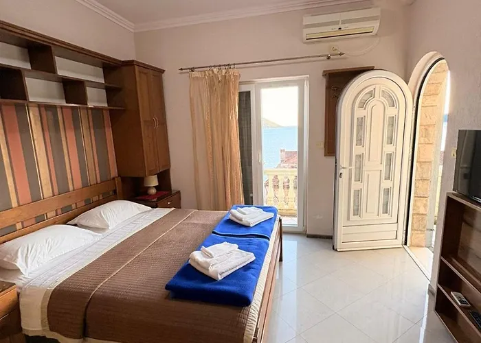 Garni Hotel Bokeska Noc