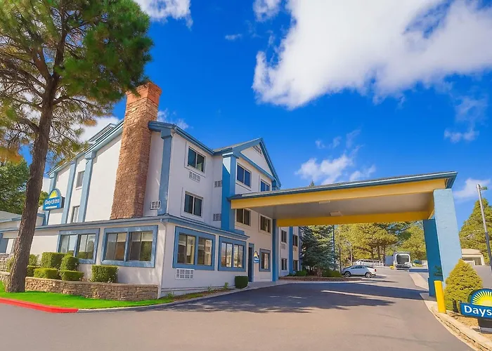 Days Inn & Suites By Wyndham East Flagstaff
