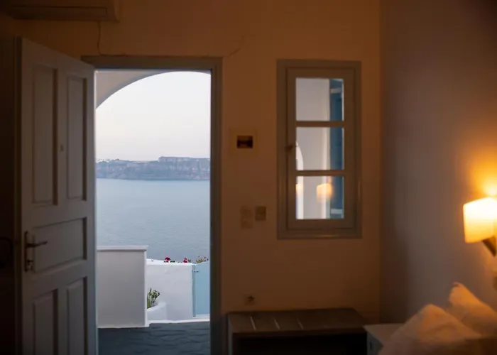 Blu Rooms Santorini