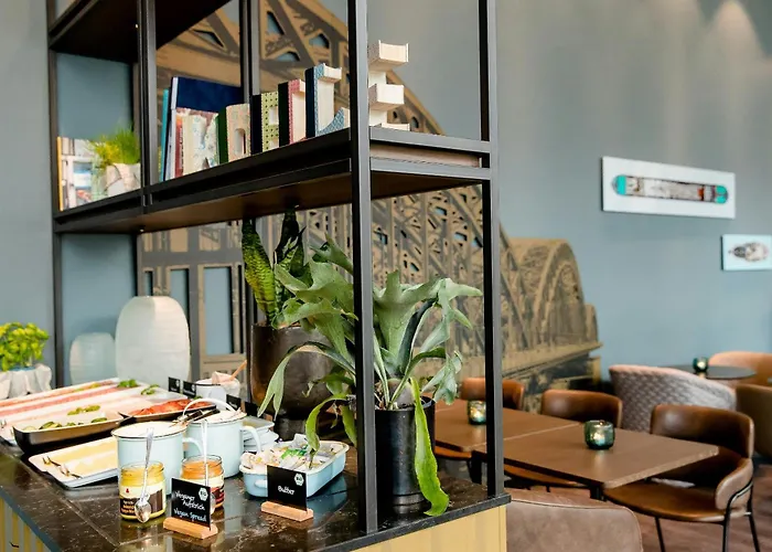 Motel One Koeln-Altstadt