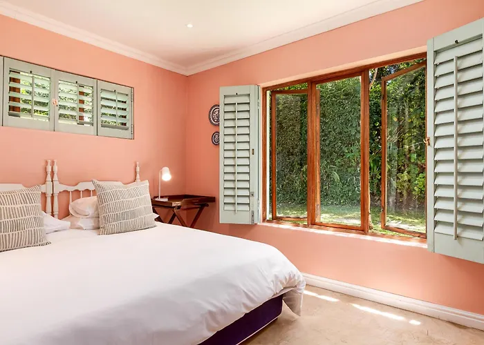 Noordhoek Village Hotel