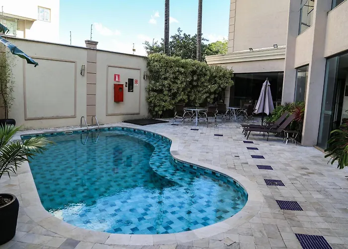 Class Hotel Guaxupe