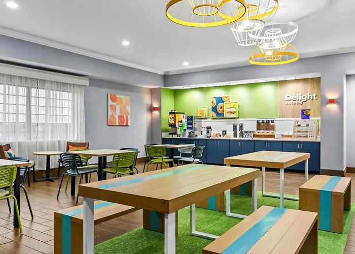 Spark By Hilton Cincinnati Fairfield