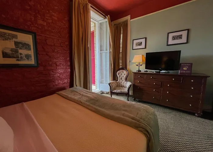 1886 Crescent Hotel And Spa