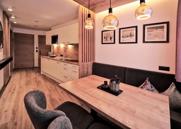 Amaris Apartments