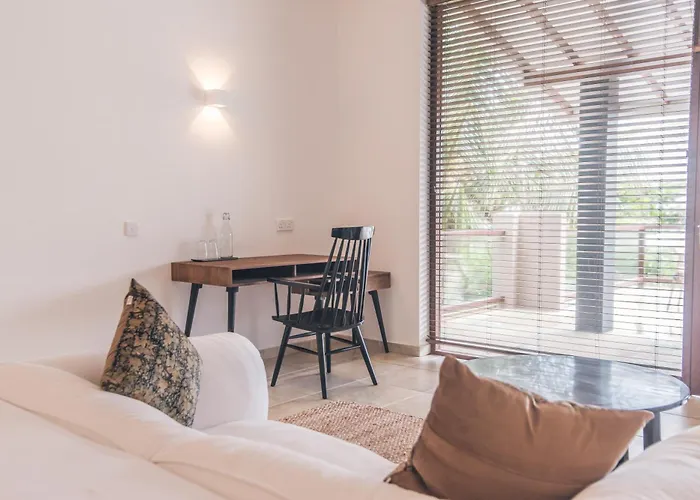 Villa Thuya - 3 Bedroom Oceanfront Villa With Pool
