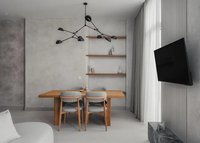 Luxury Suites By Lato