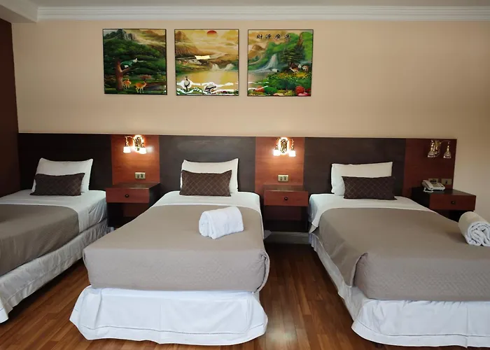 Hotel Pairumani