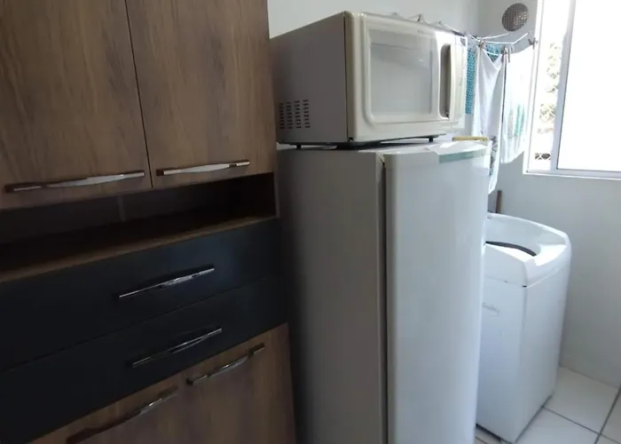 Apartamento inteiro 2 quartos mobiliado