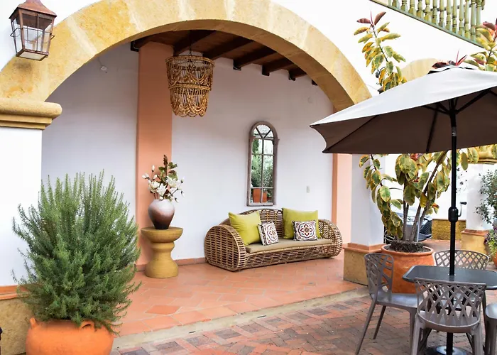 Santa Lucia Casa Hotel
