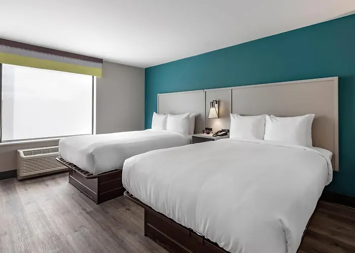 Comfort Suites Colorado Springs East - Medical Center Area