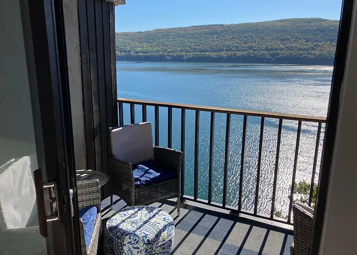 Lakeside Condo With Plenty Of Amenities Close To Bristol Mountain - Permit - 2024-0018