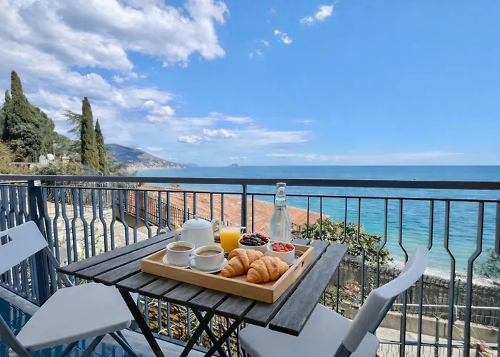 Vista Mare, Netflix & Ac - Smeraldo Apartment
