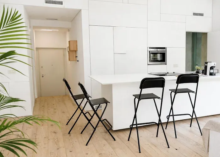 Studio 14 - Apt Design Con Terrazza Sul Fiume - 2 Biciclette Incluse - Vicino Al Centro