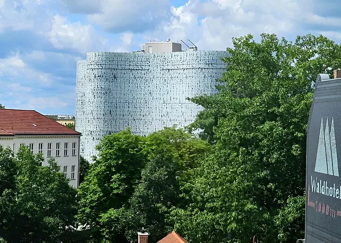 Johnis FeWo, Nähe Stadtzentrum - Uni in sehr ruhiger Lage mit Terrasse und eigenem Parkplatz