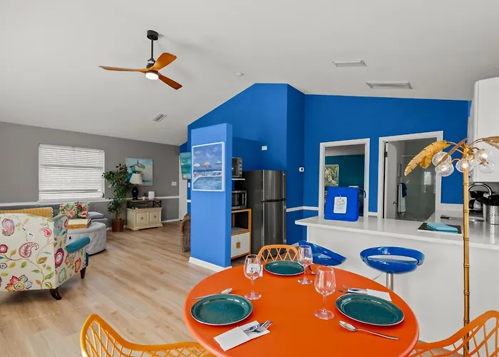 Island Villa | Cozy Beach Retreat | Private Dock